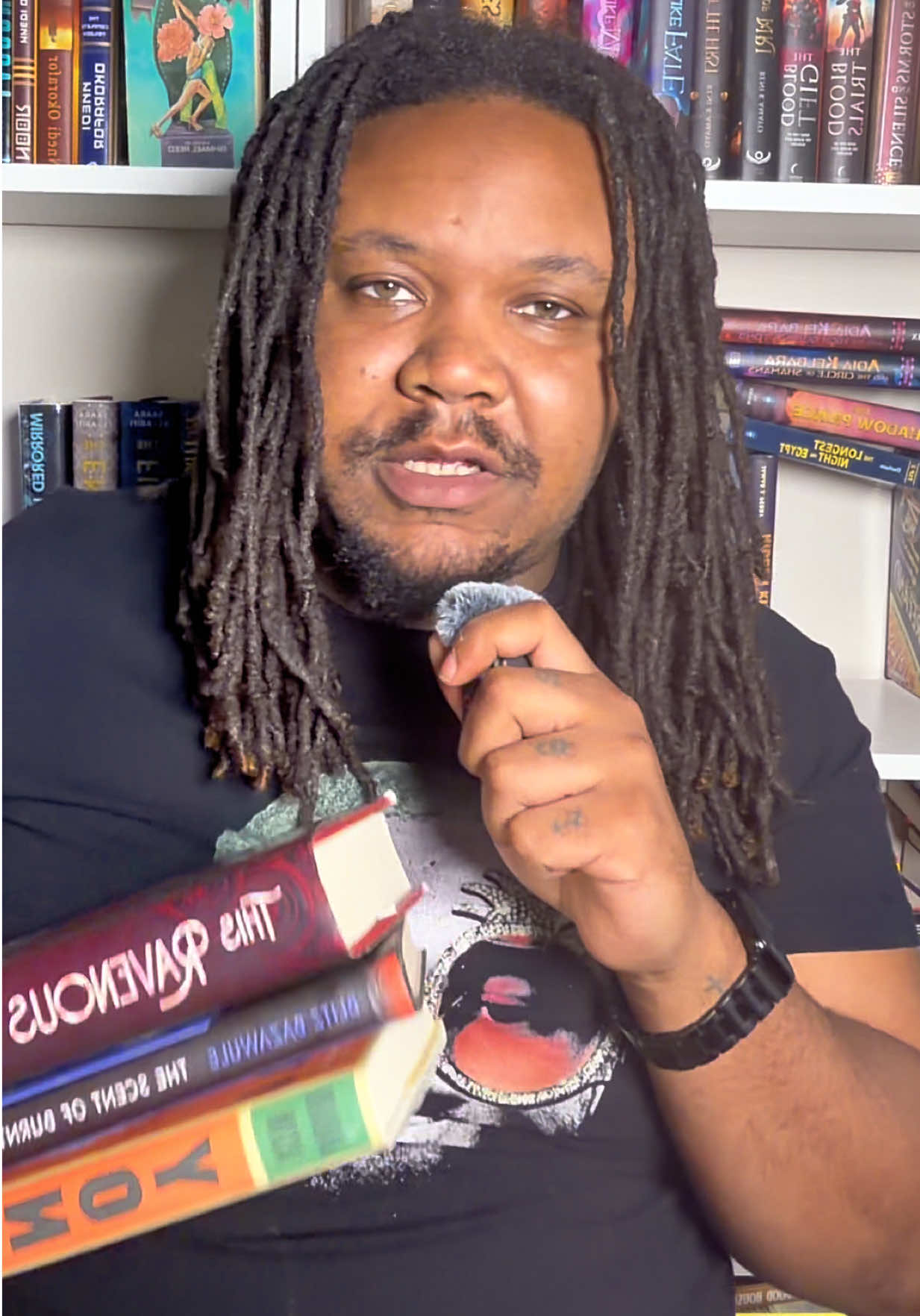 @Shyheim | The Bookish PhD(c)