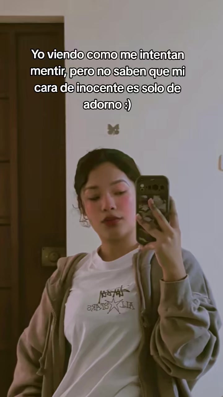 @Emy🦋
