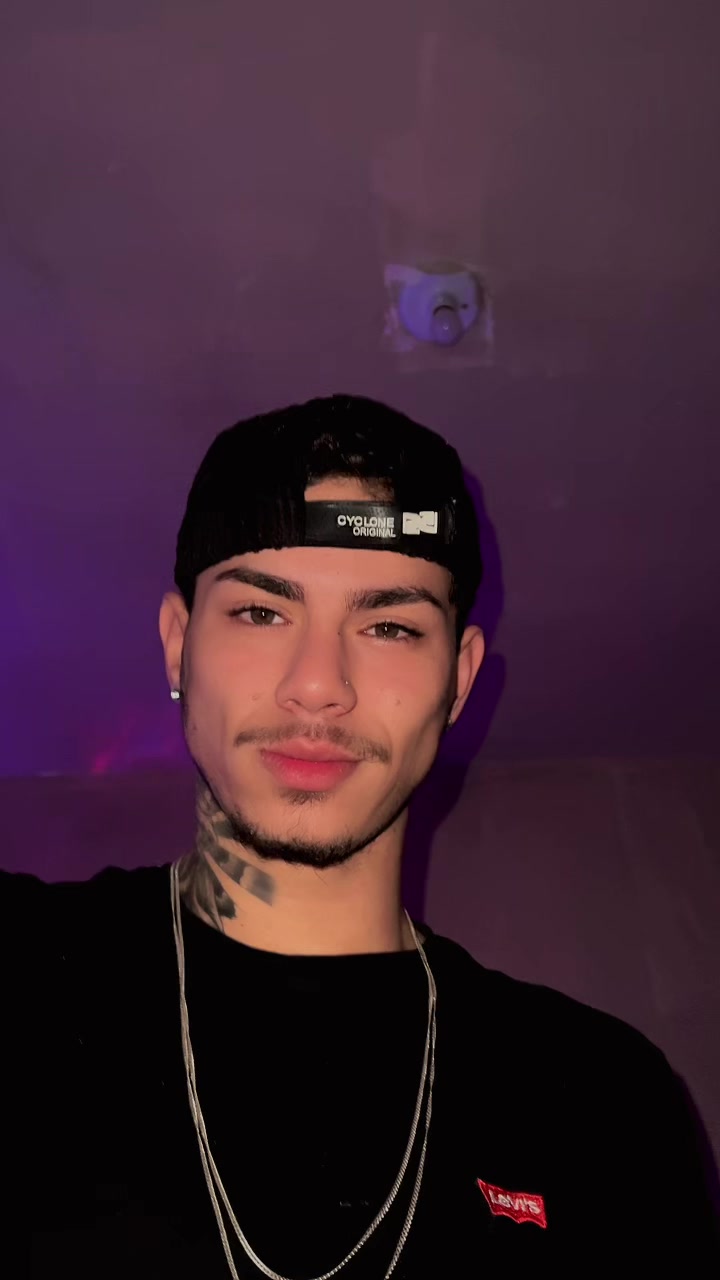 @Andrey_mello_crz
