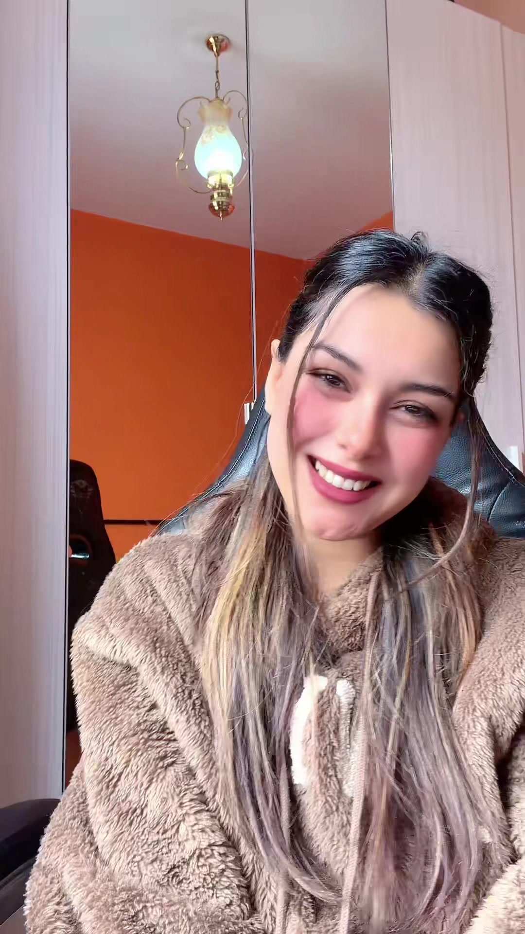 @KiraAulakh