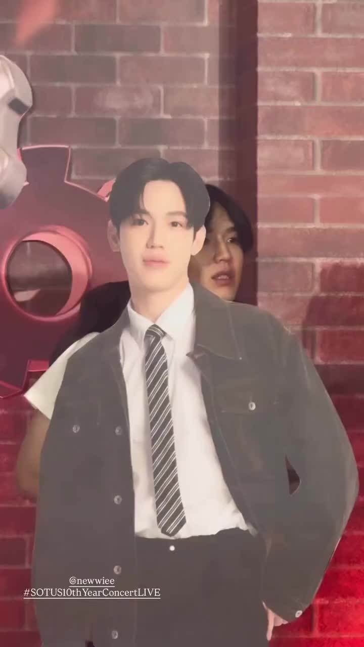 @Nia