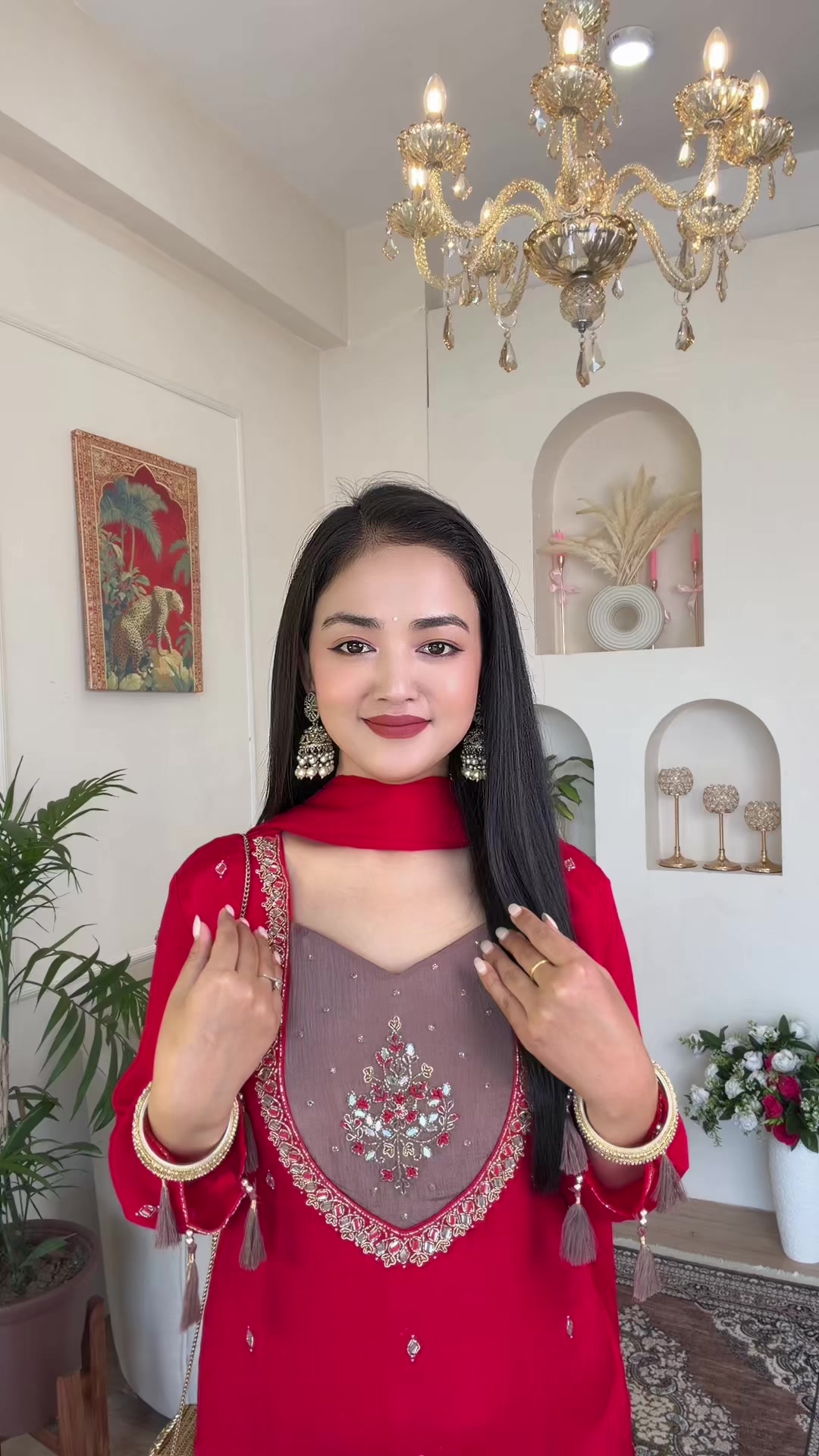 @Naina_TheAttire