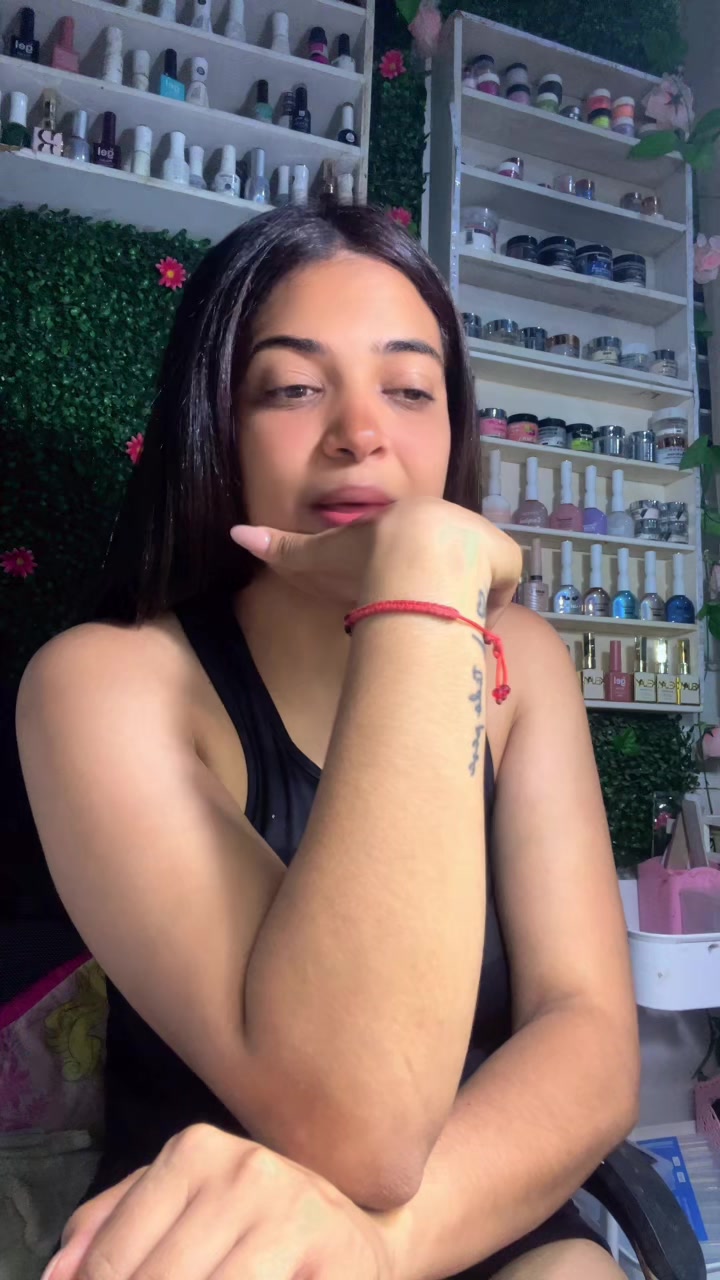 @Reina