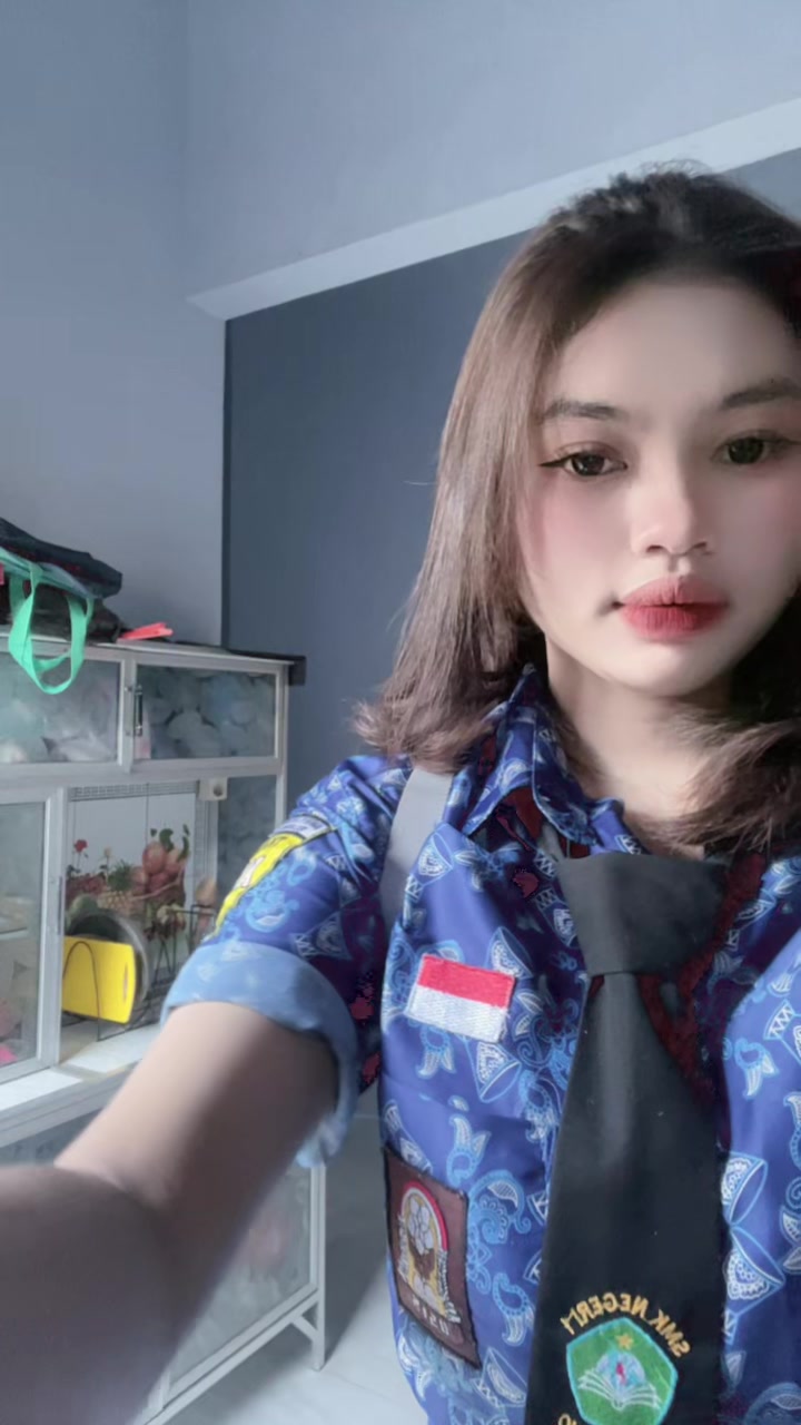 @amengstrowbery