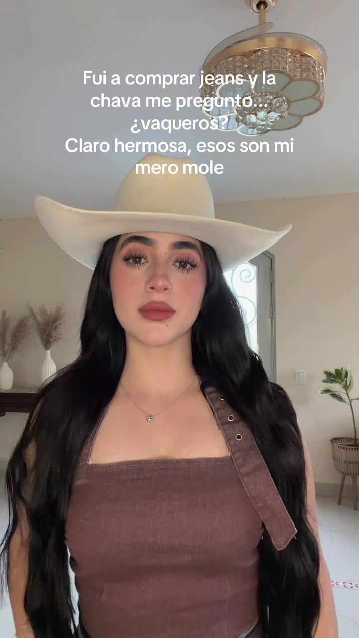 @𝑁𝑎𝑡𝑎𝑙𝑖𝑒