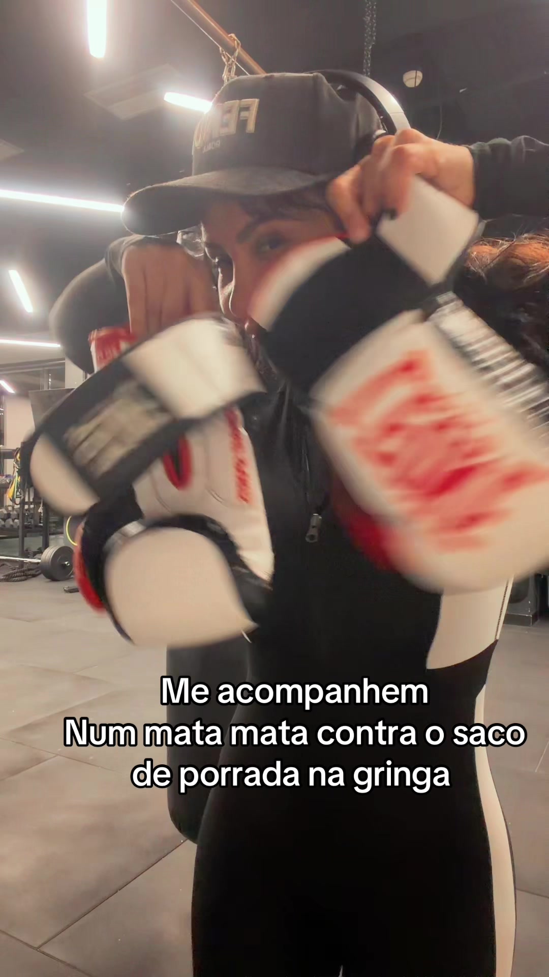 @djmonaliny