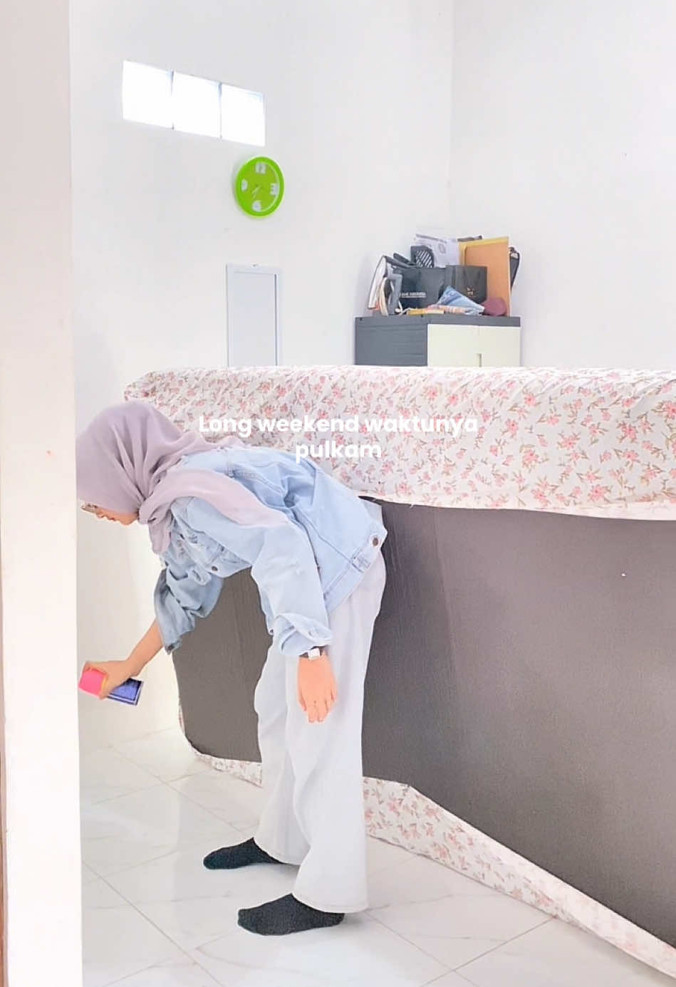 @Ayundiary~