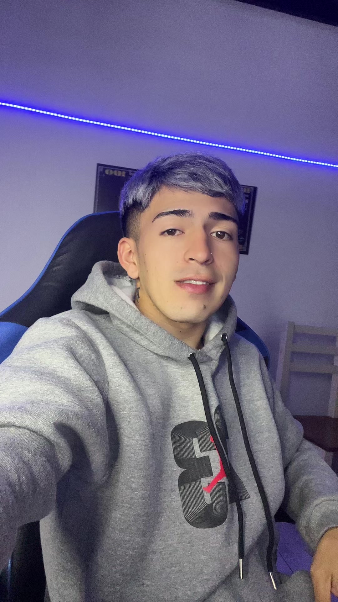 @cabeeee