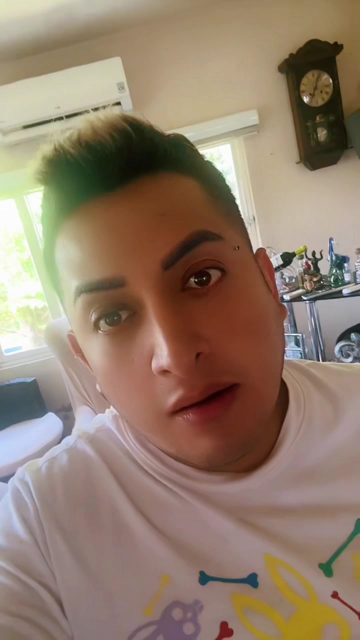 @Richy García