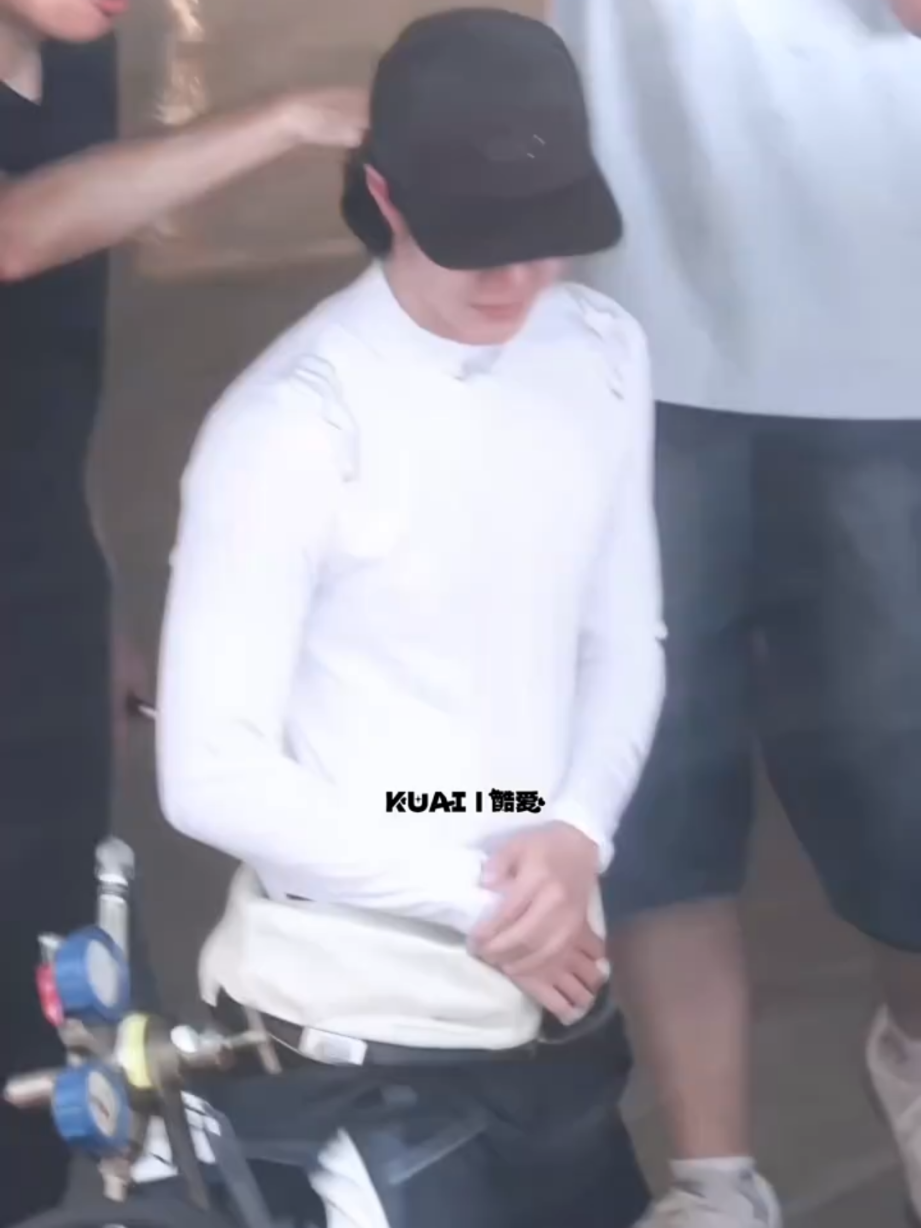 @I am Tuktuk⁹⁷⁹¹