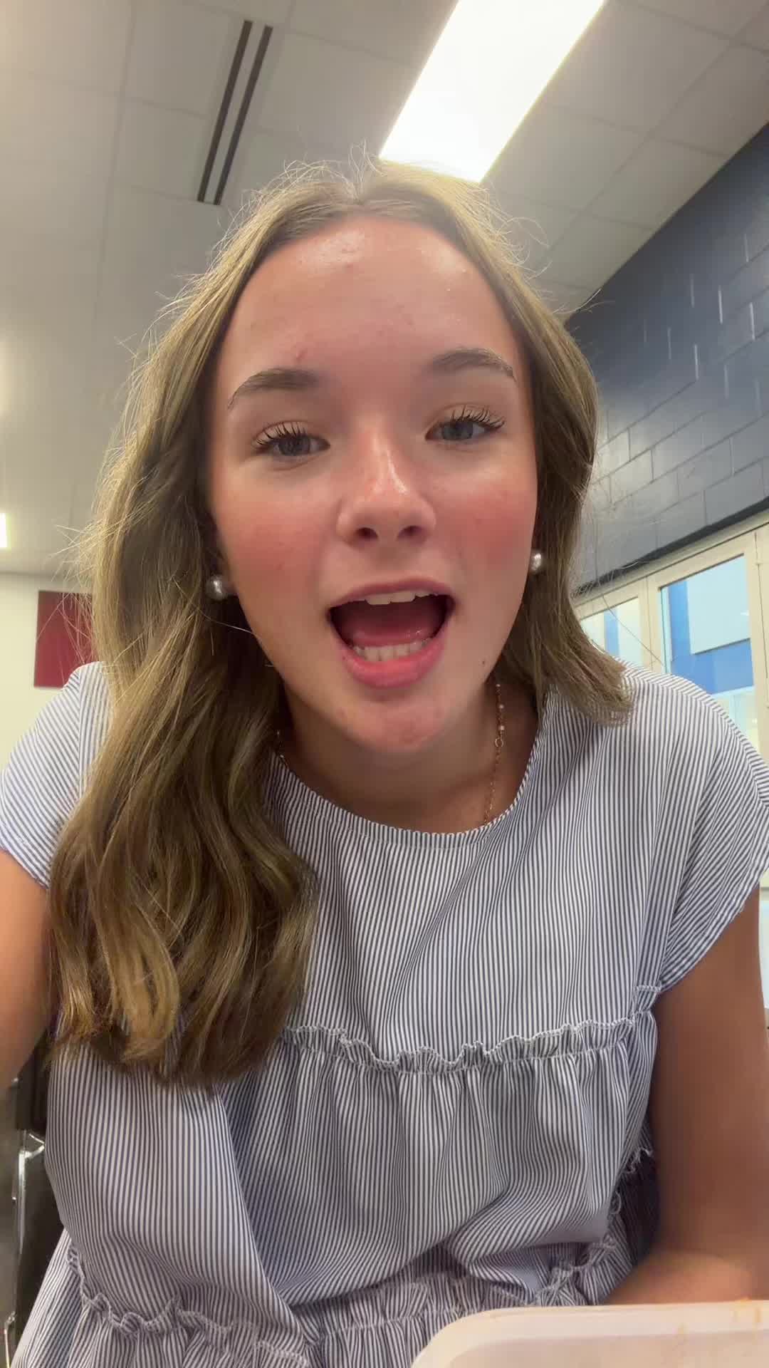 @L Y Z A 🕺🫶🏼
