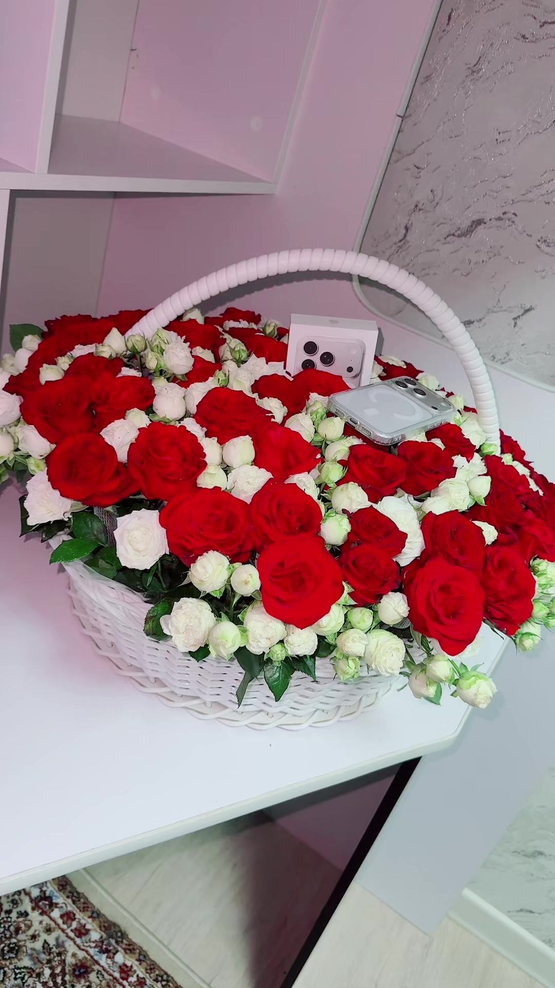 @Pari222🖤🦋