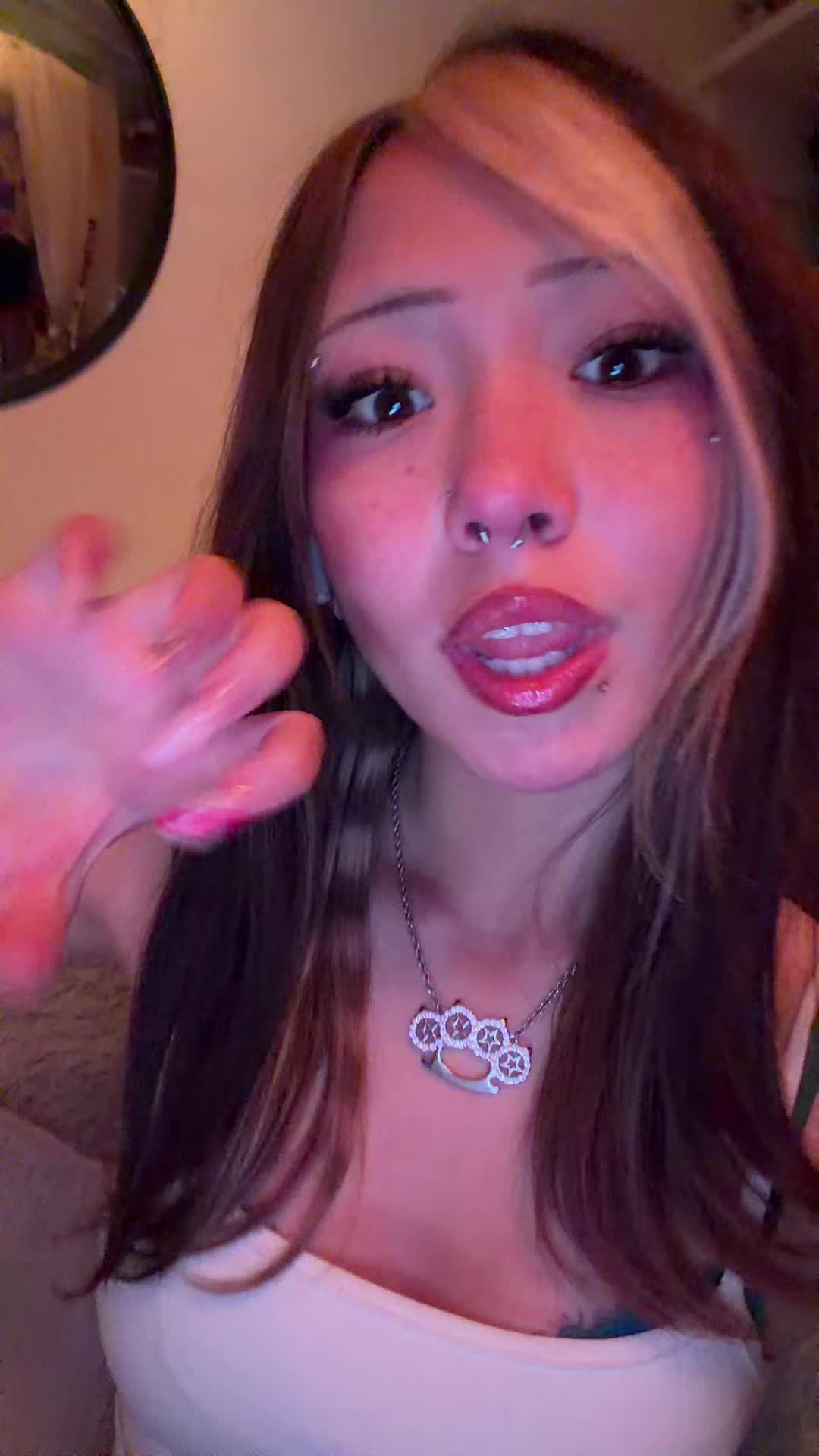 @chloreomcflurry