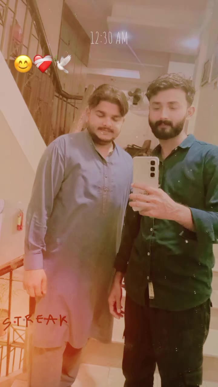 @Aqeel Ansari...💢🫥