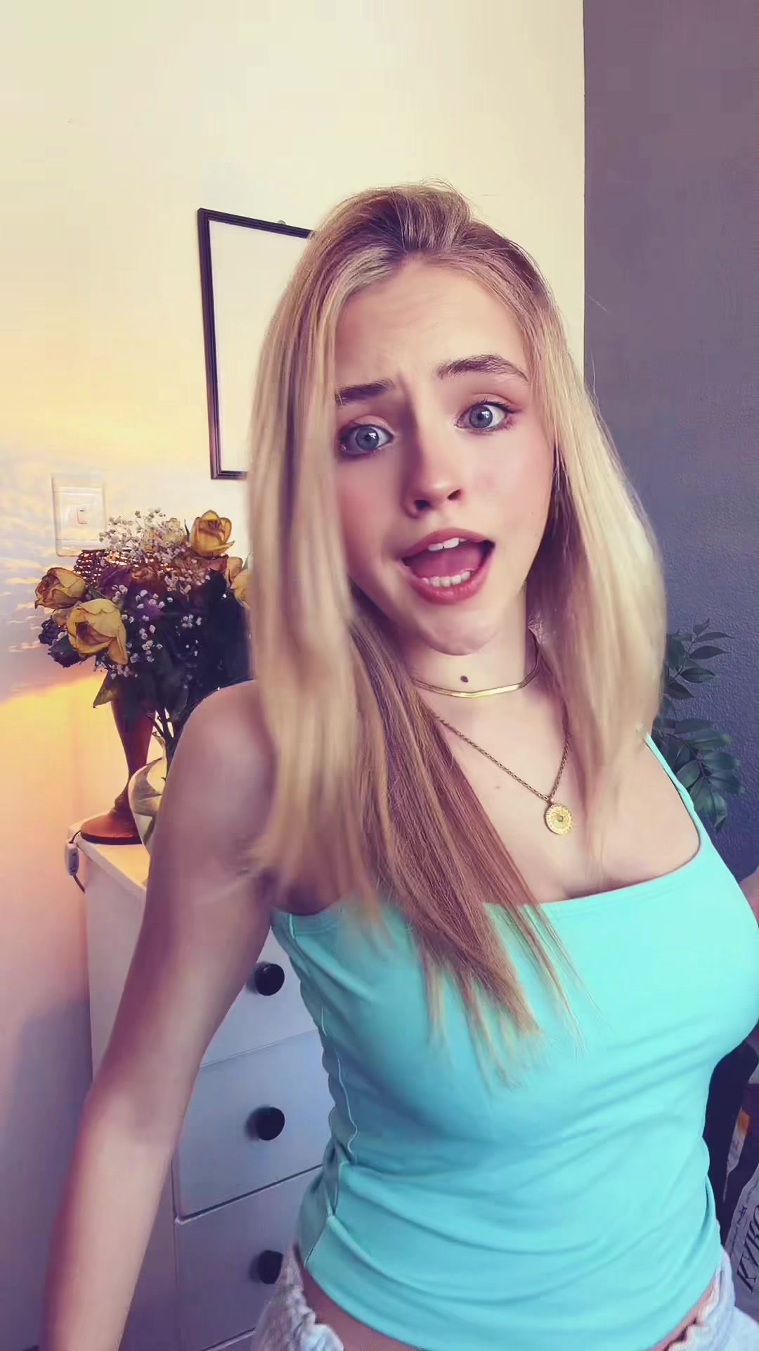 @Isabella 🎀