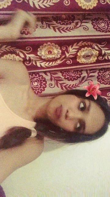 @🥵thiki mirchii🥵