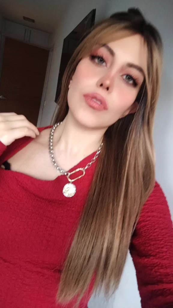 @Victoria Henriquez