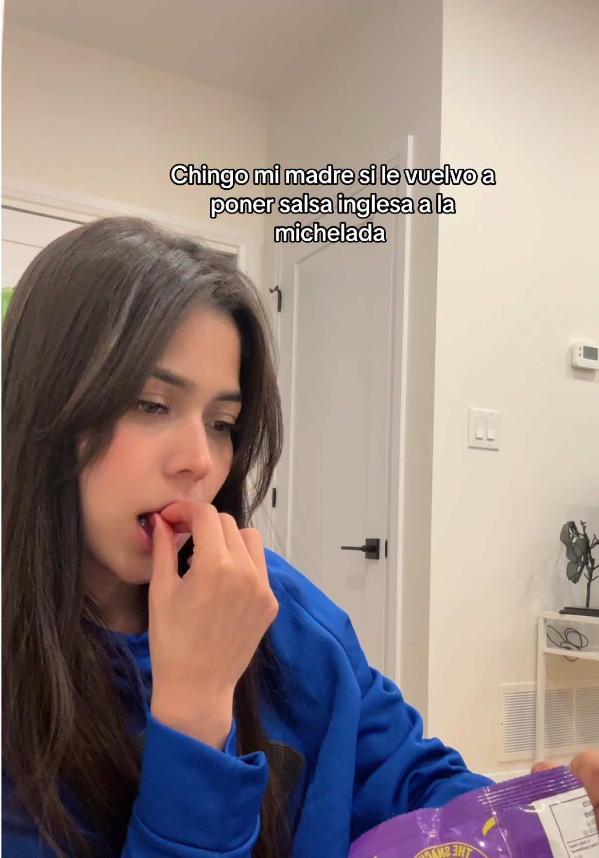 @YesiNavarro_🖤🦅