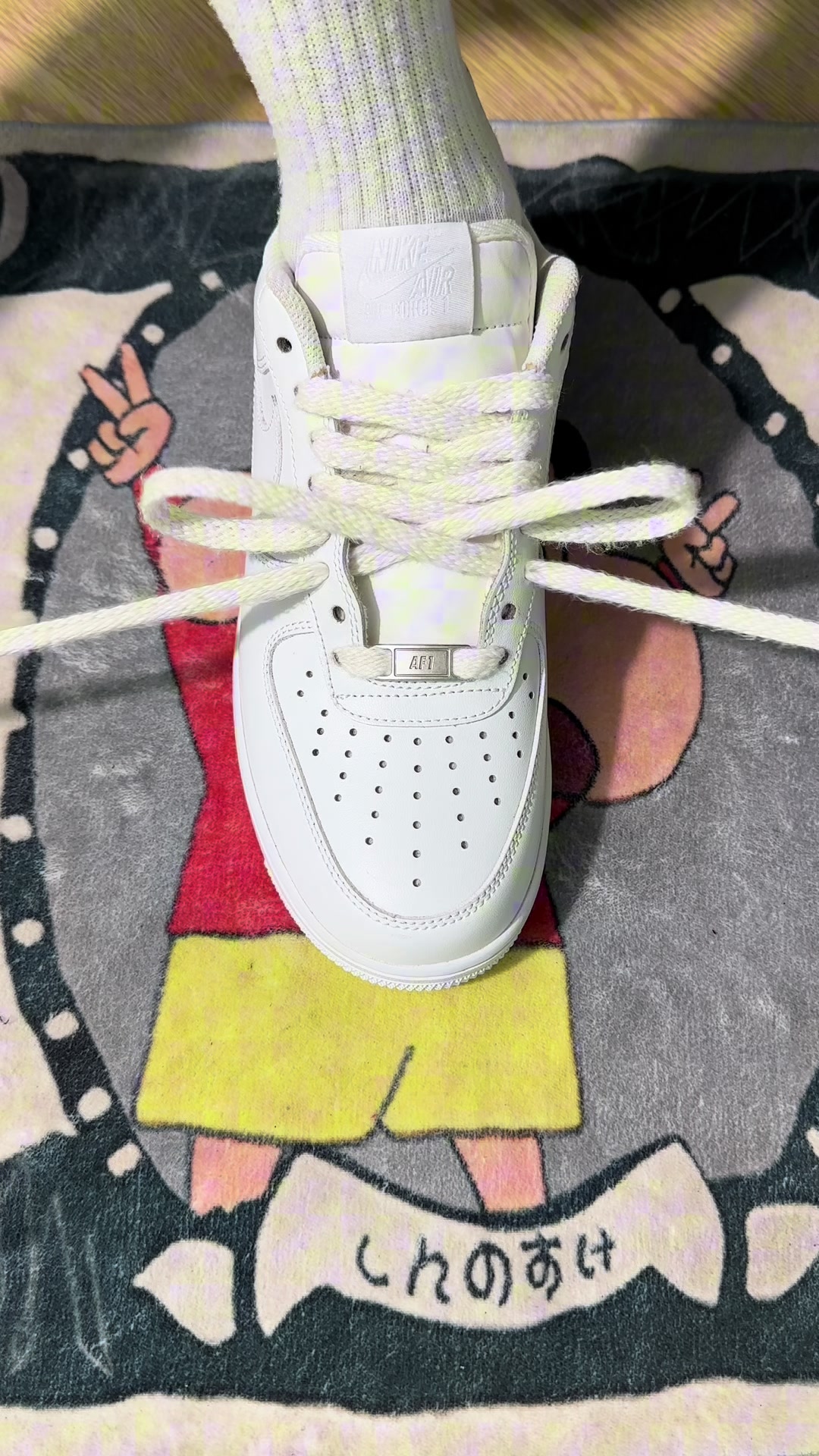@Sneaker-dây giày