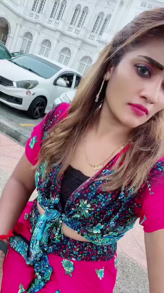 @nishaaaa