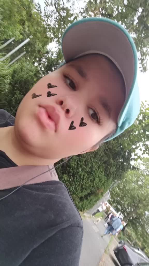 @Sad_happy