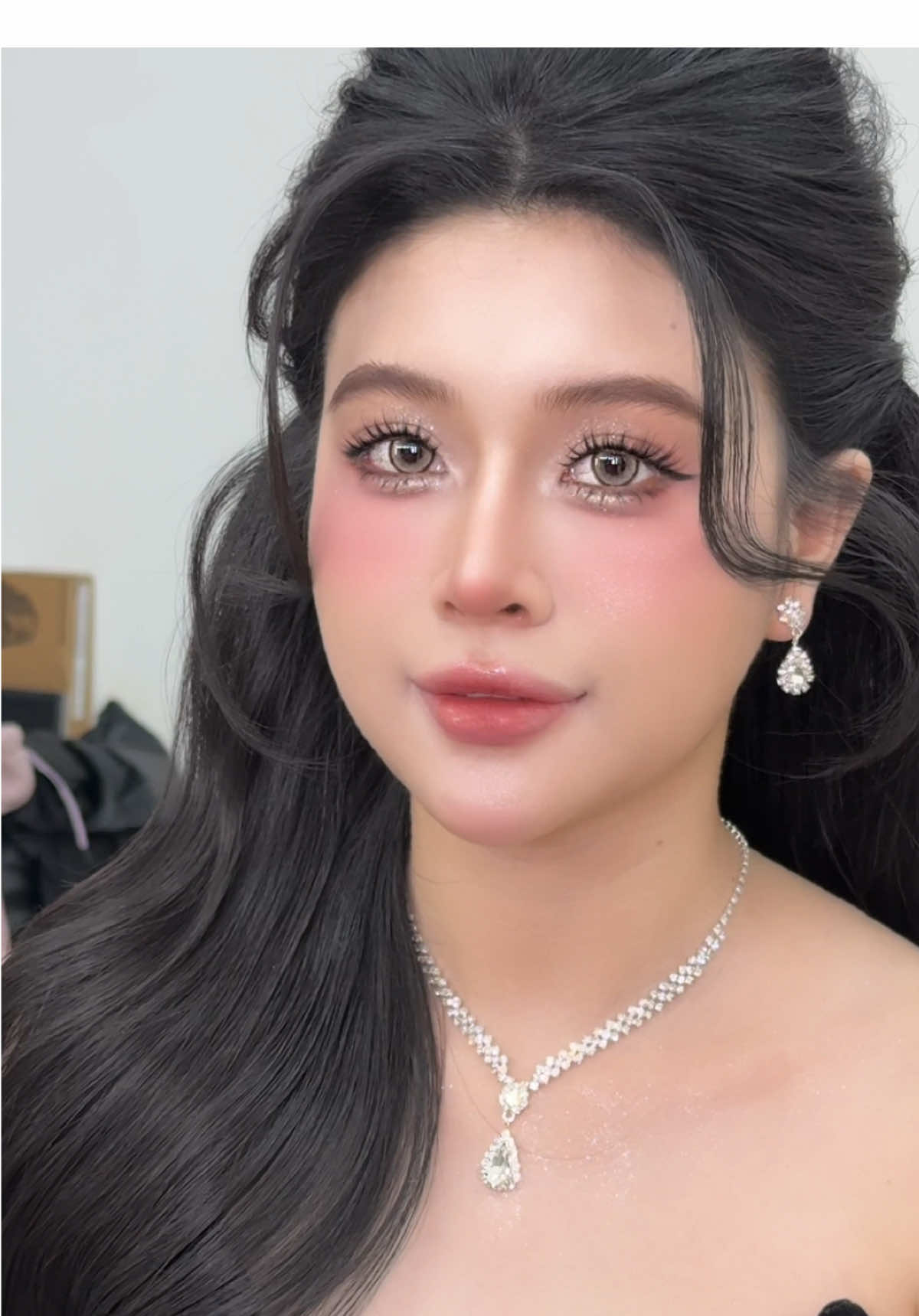 @Makeup Đẹp Chợ L&aacute;ch