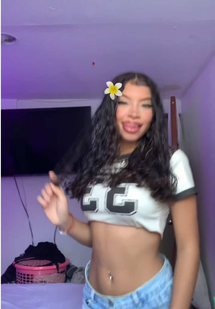 @🕷️