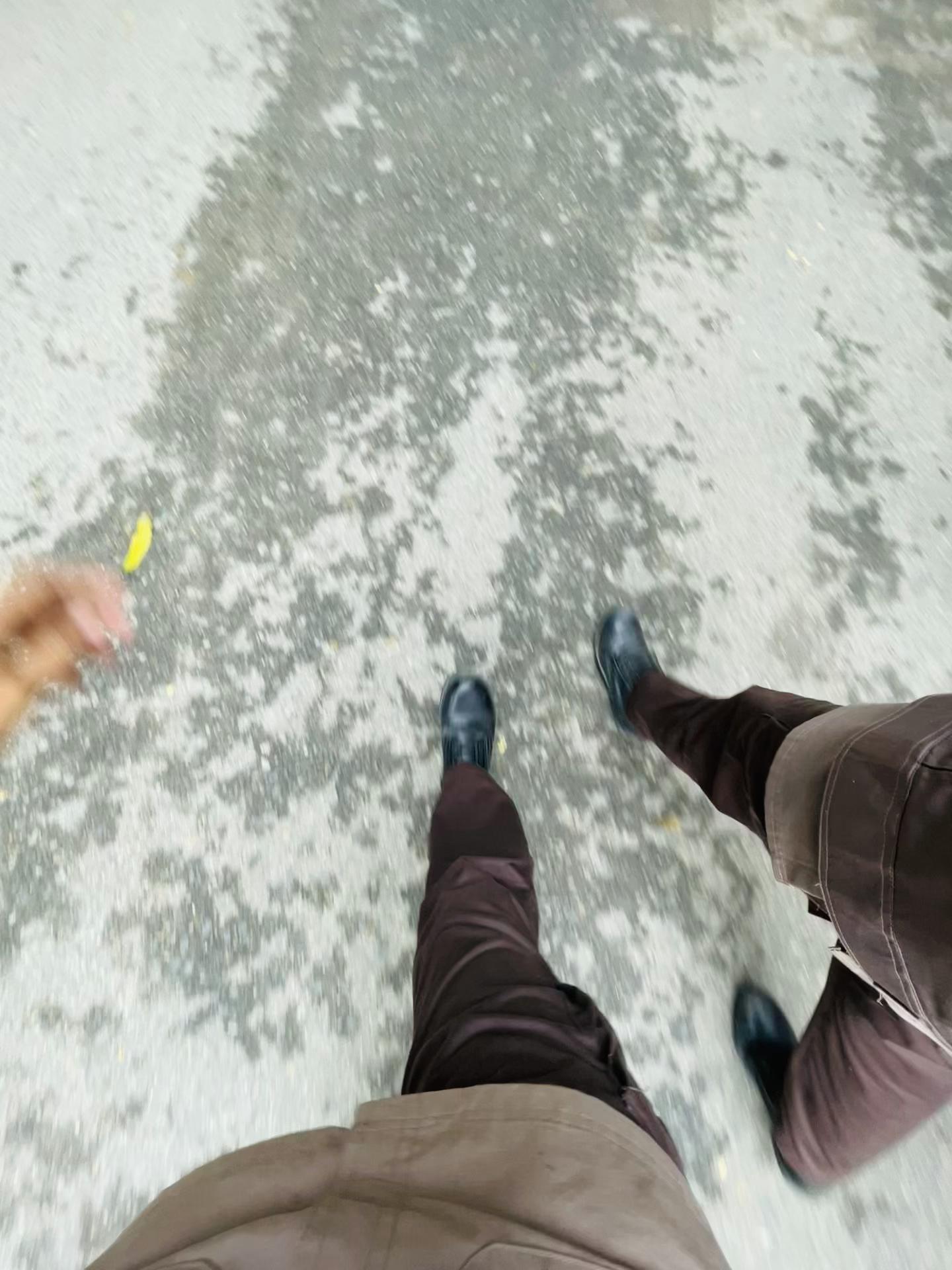 @R?!🕊️