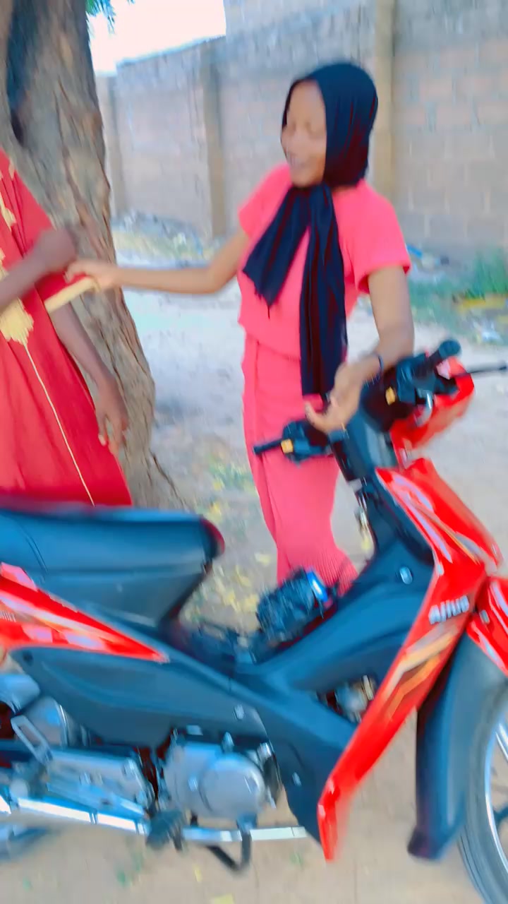 @𝔹𝕚𝕘_𝕗𝕦𝕝𝕒𝕟𝕚