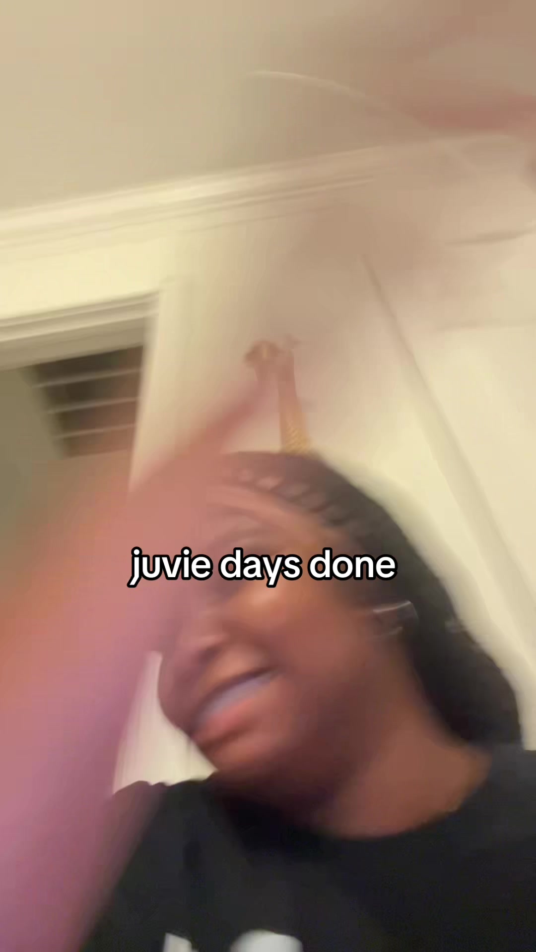 @lurkingglouu