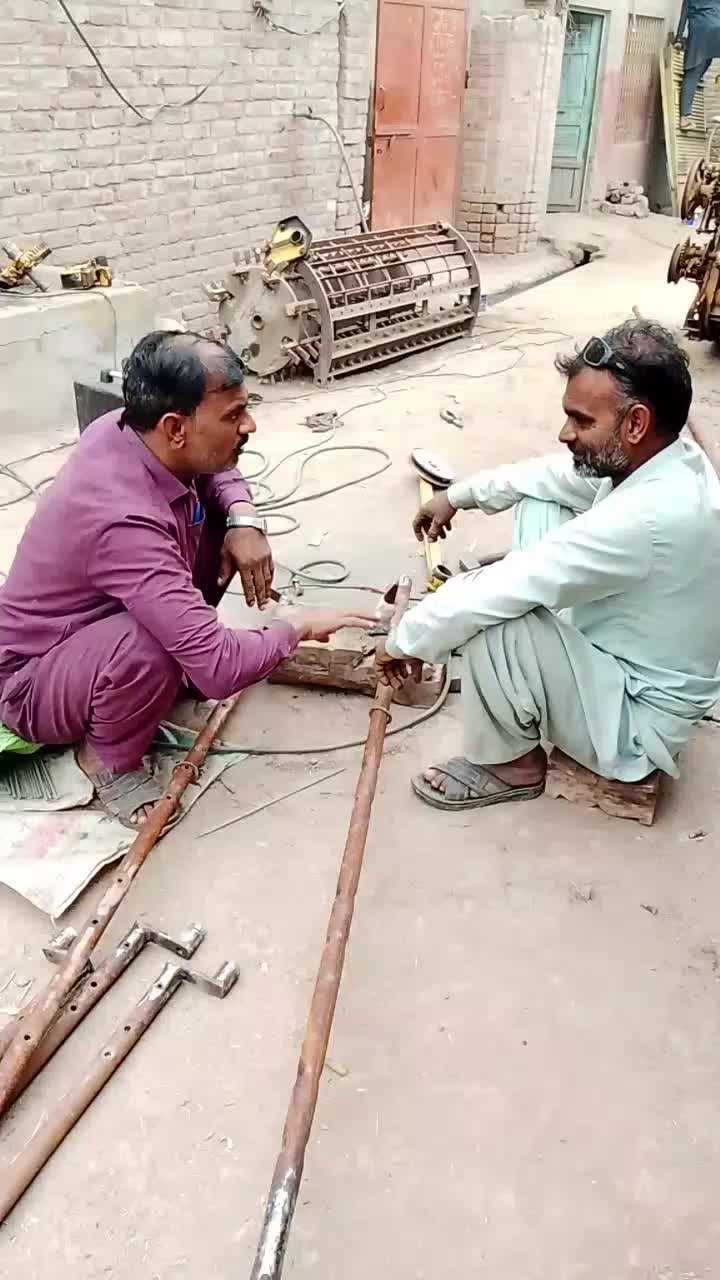 @Malik.AsifAli. Fanay 🤪😜😝😛