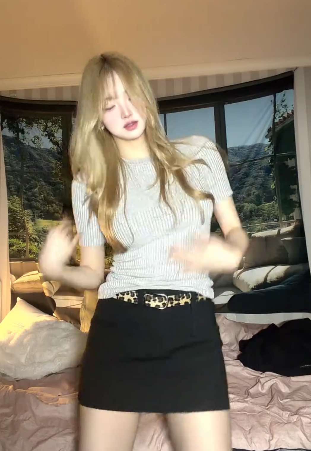 @나연