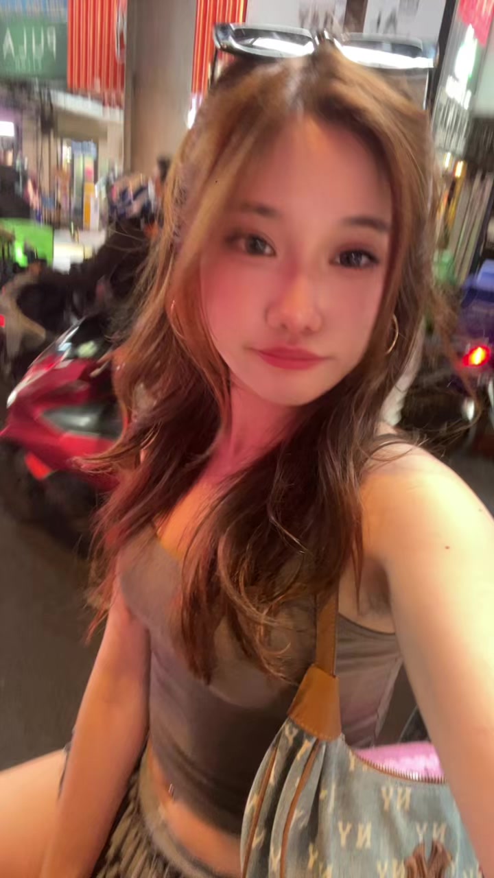 @jewelwang_