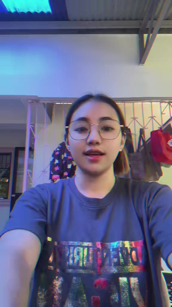 @👽