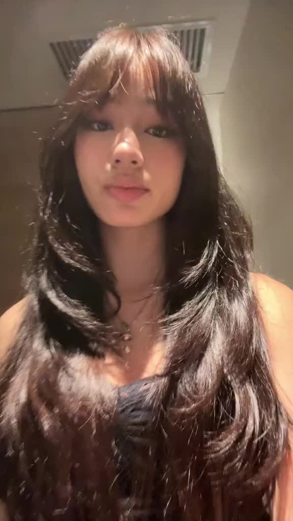 @:3