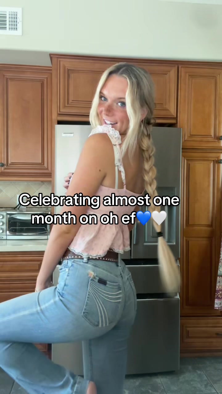@lanieyblair