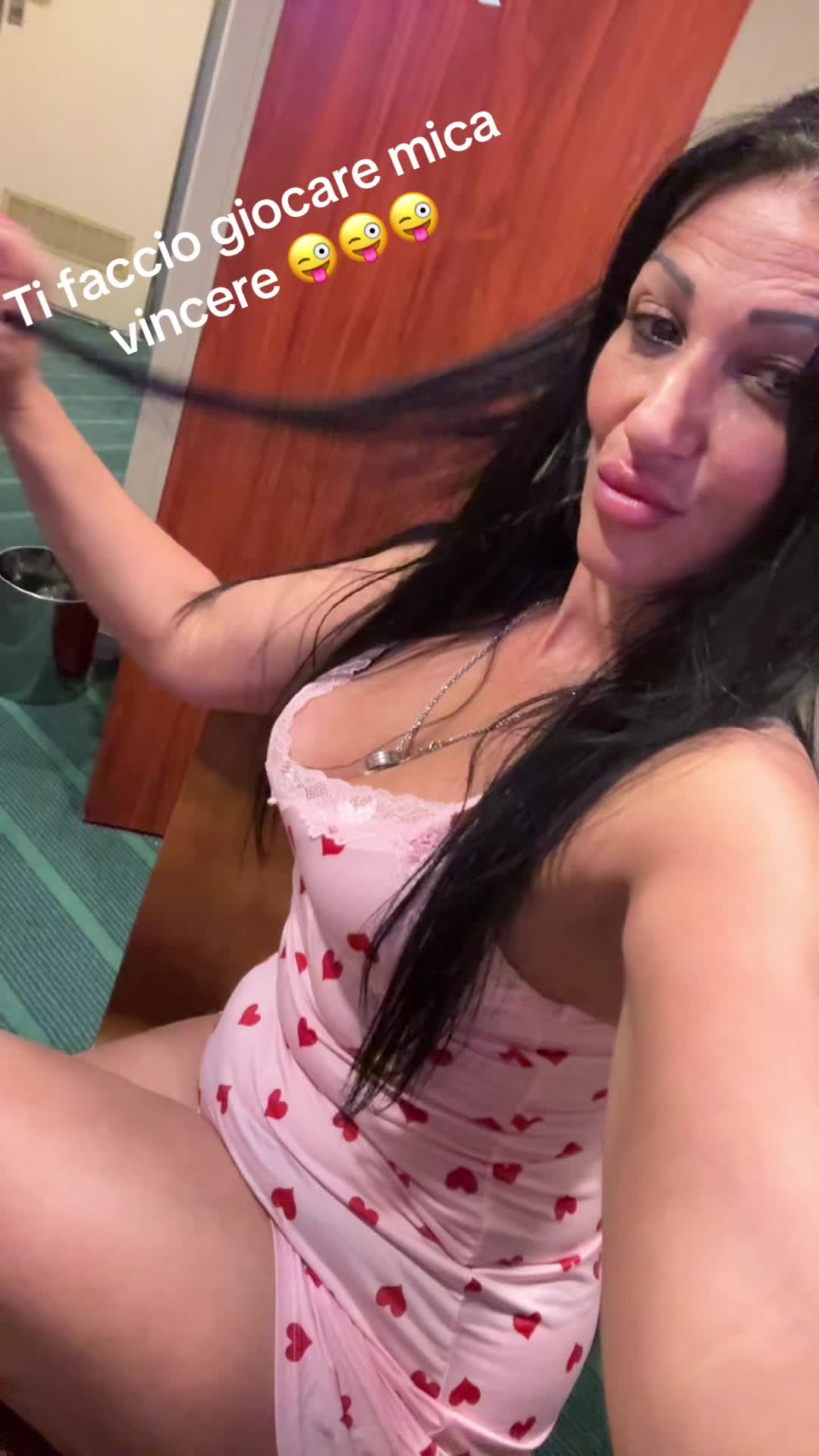 @Anna Macera985