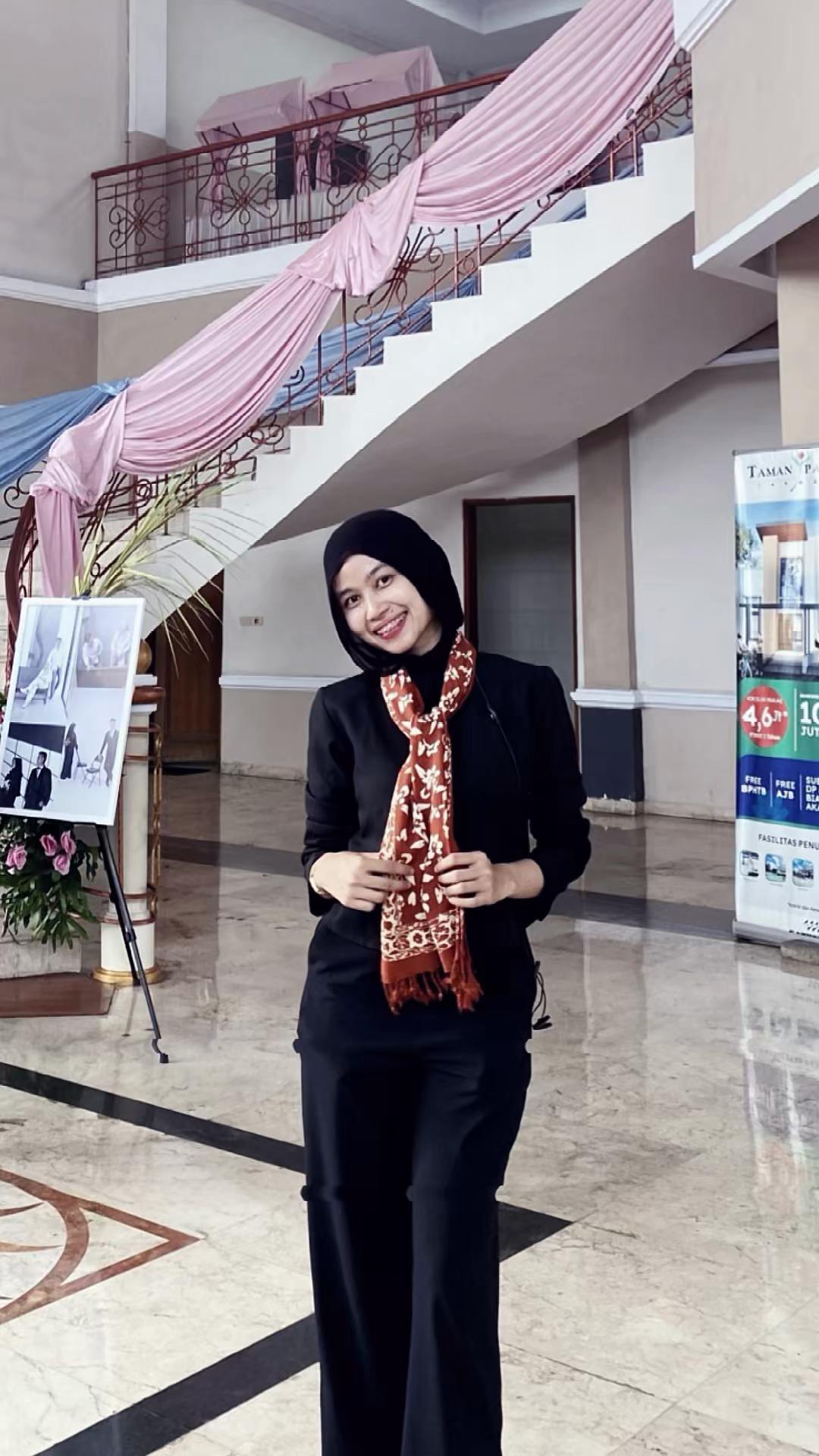 @Sinta_Caniago