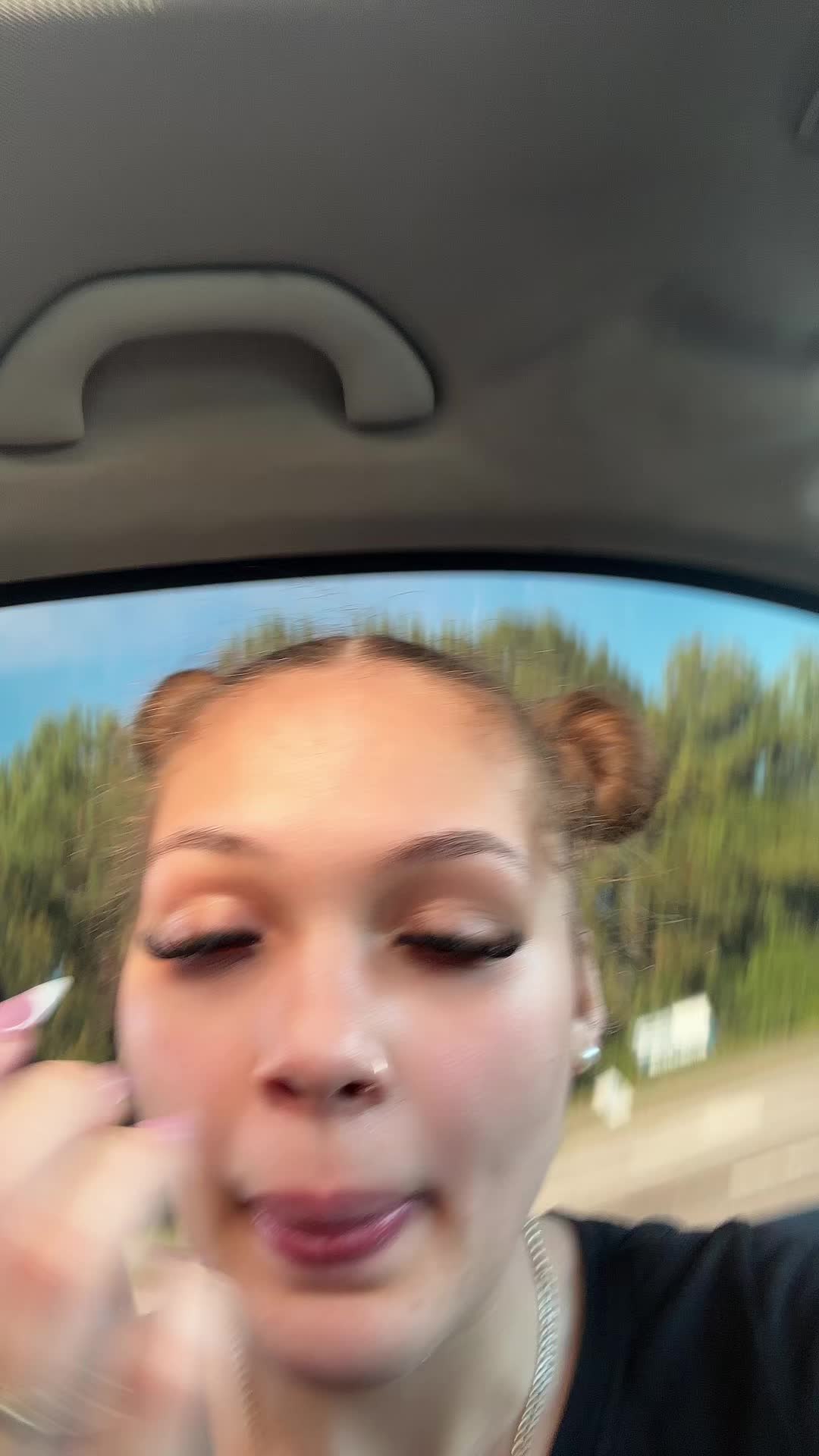 @ladyhitta4828040