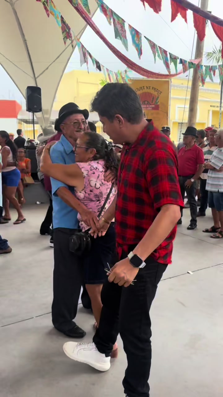 @Zé bebinho da mamãe oficial