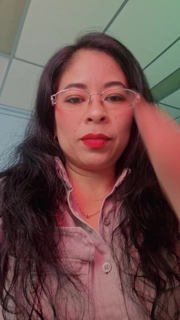 @Gabriela