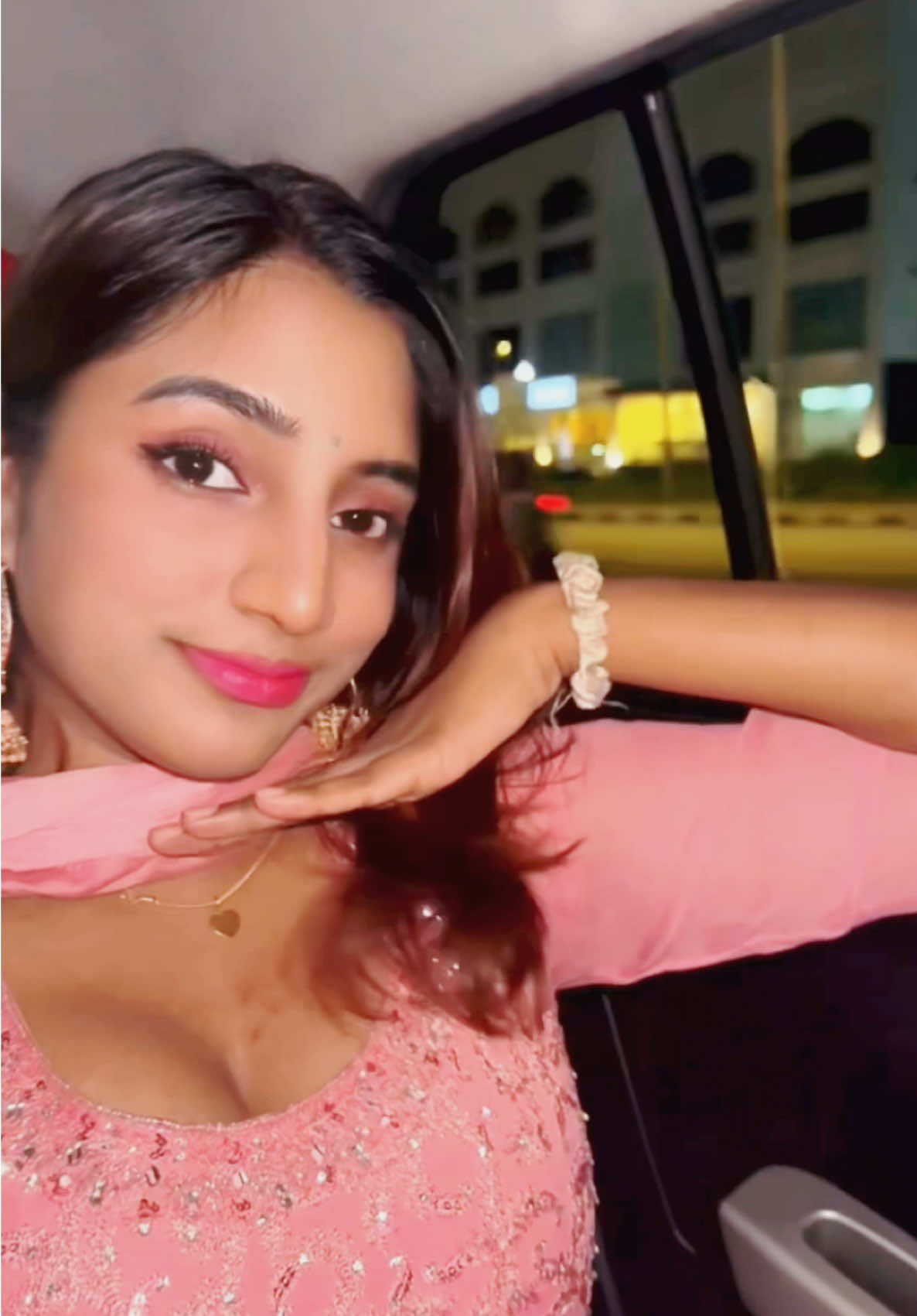 @loshineemahendran