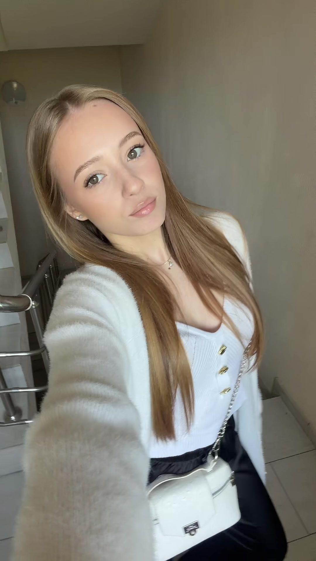 @E