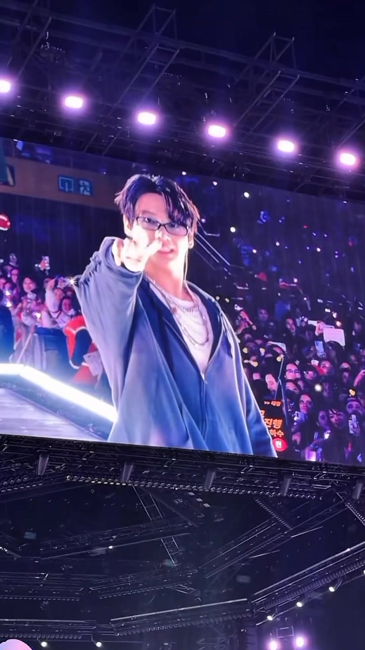 @_jk_bts4