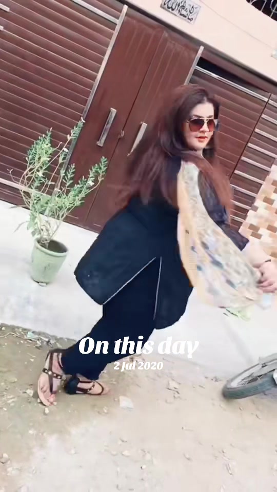 @alleena_fatima