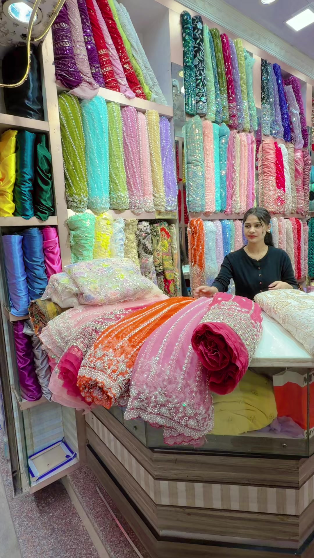 @𝘽𝙖𝙝𝙪𝙗𝙚𝙩𝙞 Fabric Center