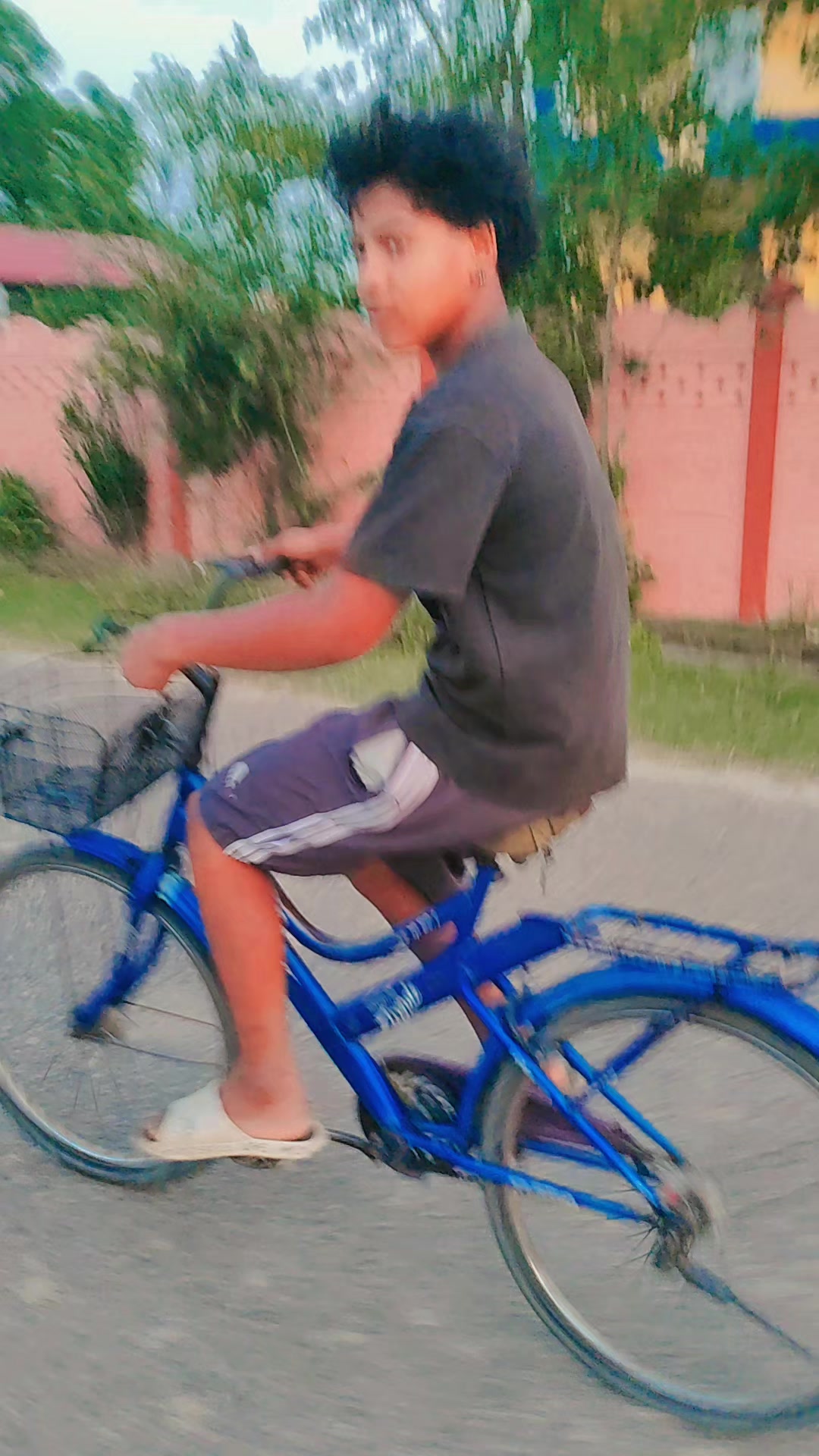 @ᴍʀ ᴍɪʟᴀɴ ᴄʜʏ..💥🌷