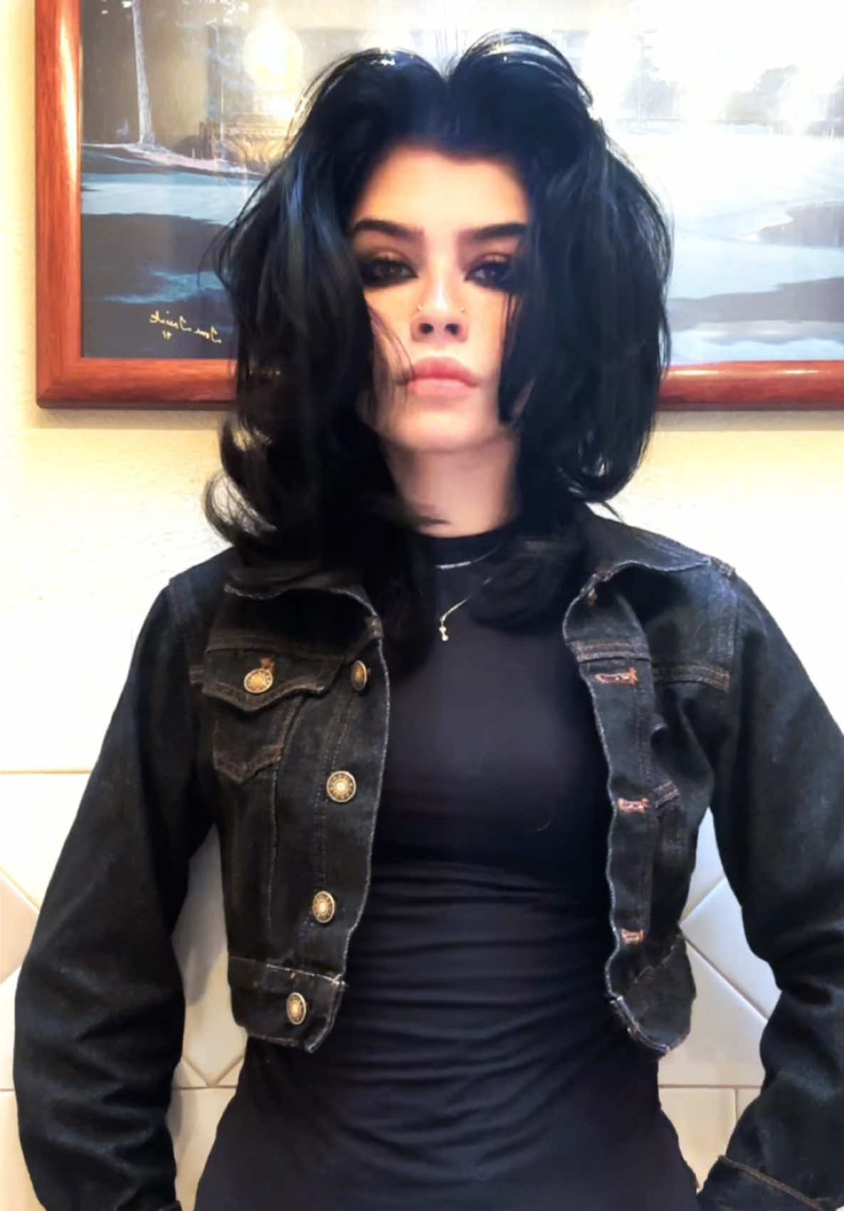 @bella