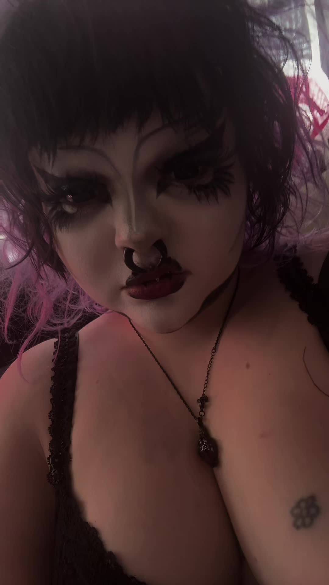@sexy._.pastel._.gremlin