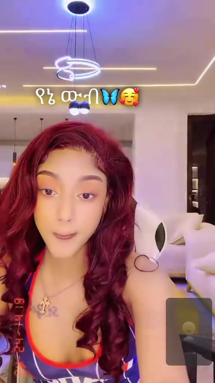 @𝒁É𝑳𝑶𝑹𝑨🦋